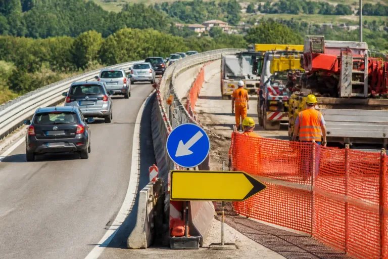Biella, lavori sul Ponte della Tangenziale: senso unico e deviazioni fino al 31 luglio