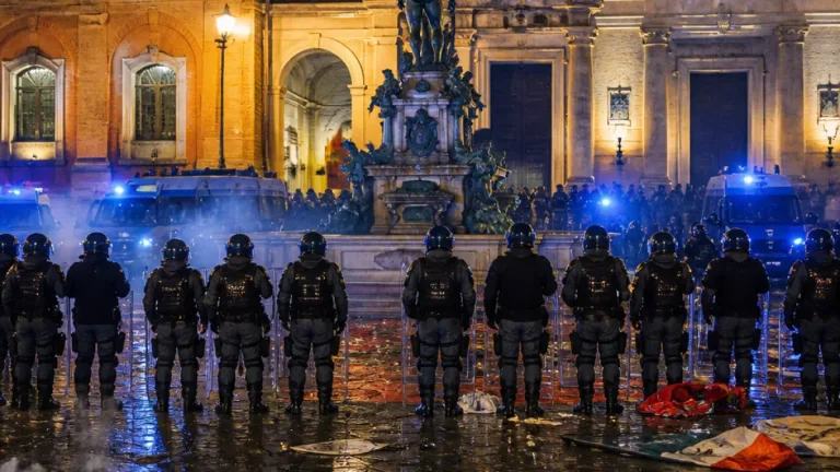 Bologna, tensione istituzionale: il Viminale contesta il presidio convocato da Lepore