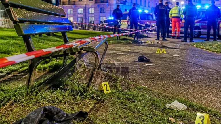 Como, rissa nel Parco delle Rose: spunta un machete, sei persone fermate