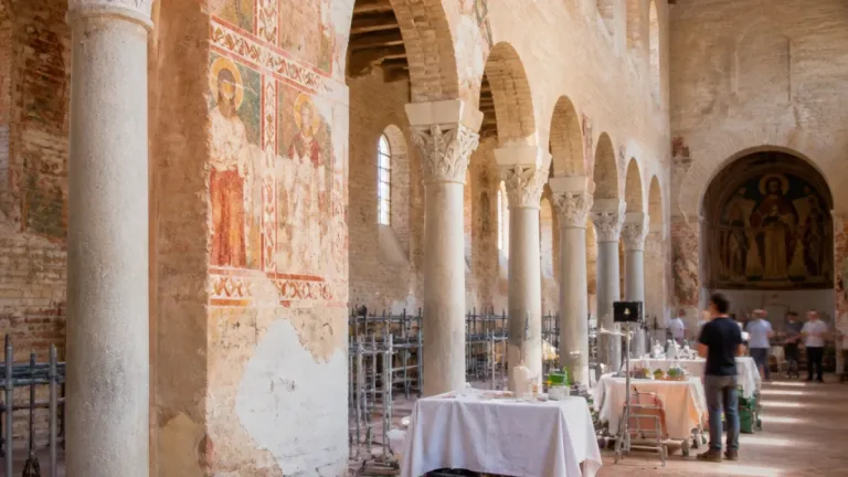 Conclusi i restauri degli affreschi della chiesa di Santa Maria di Pomposa