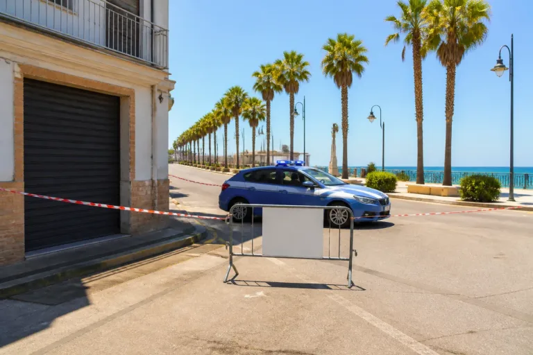 Dopo la sparatoria sul lungomare di Rossano, il Questore impone 9 DACUR