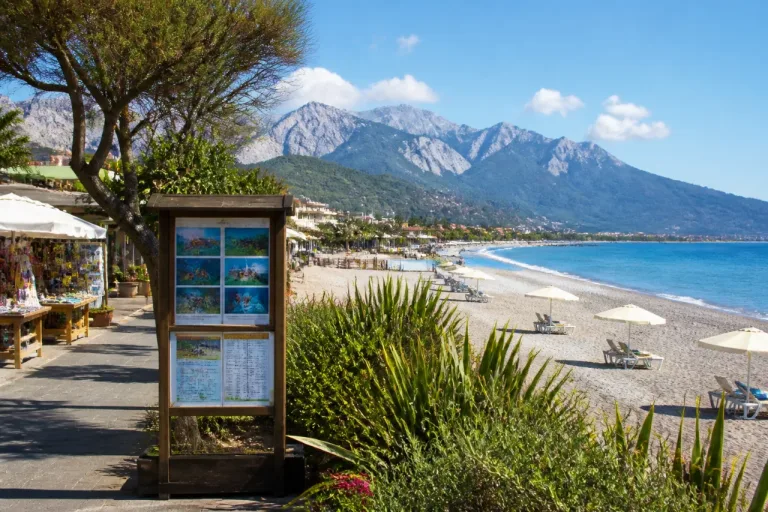 Estate 2026: come le scelte degli italiani possono cambiare l’afflusso turistico a Massa
