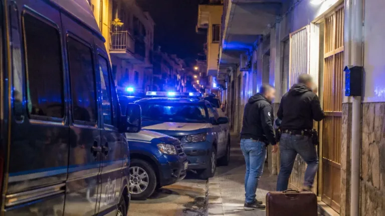Evasione da semilibertà: arrestato a Bovalino il palermitano che non fece rientro ad Asti