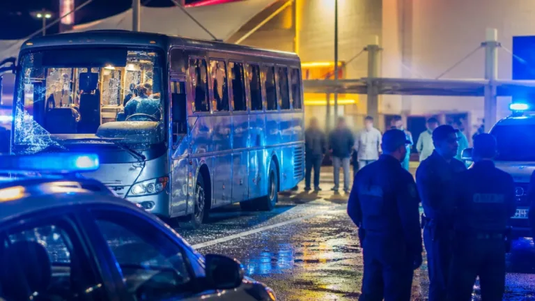 Foggia, autista di Air Campania minacciato e mezzo danneggiato sulla tratta per Napoli