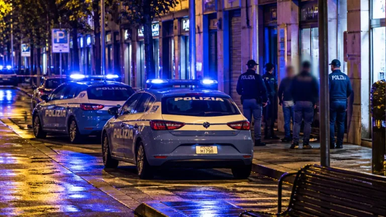 Frosinone, due denunciati per aver violato il foglio di via: intensificati i controlli