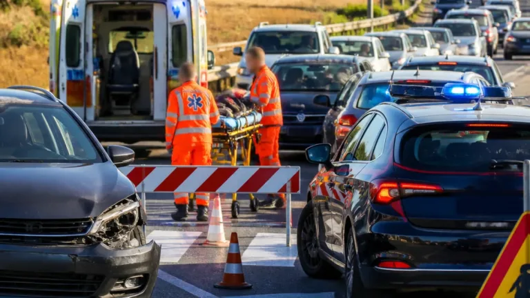 Grave investimento sulle strisce a Vibo Valentia: donna trasportata con l'elisoccorso
