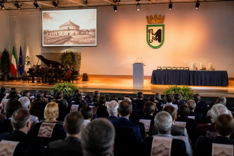 Il Consiglio regionale celebra 56 anni: ad Ancona premiate le eccellenze marchigiane