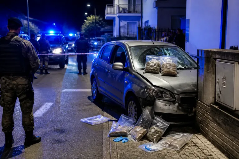 Inseguimento a Grignano Polesine: due arresti e un chilo di droga sequestrato