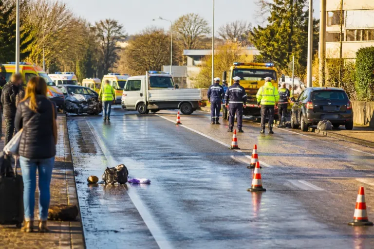 Mattinata di tamponamenti e investimenti: una decina di persone coinvolte sulle strade mantovane
