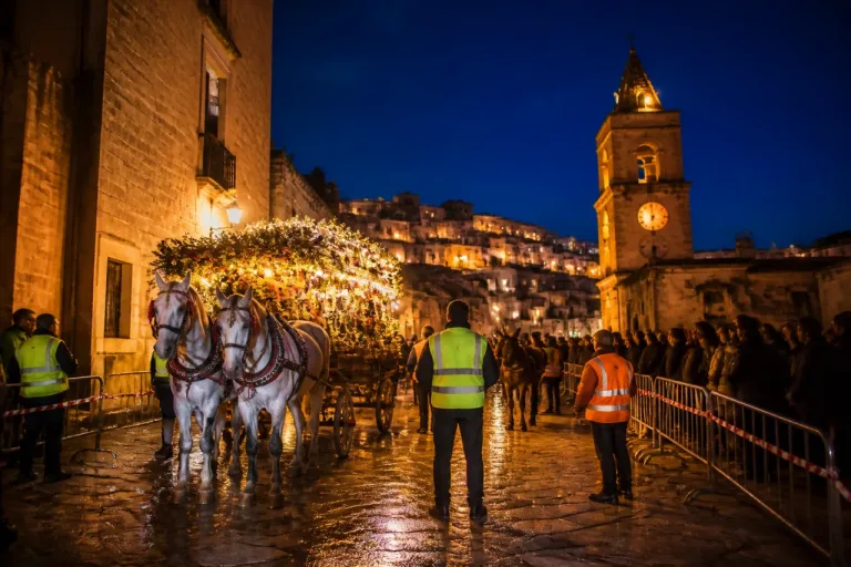 Festa della Bruna, ok alla processione serale: via dopo le ore 21 a Matera