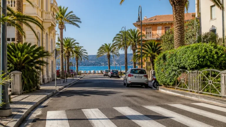 Muore bimbo di 6 anni investito sulle strisce a San Bartolomeo al Mare