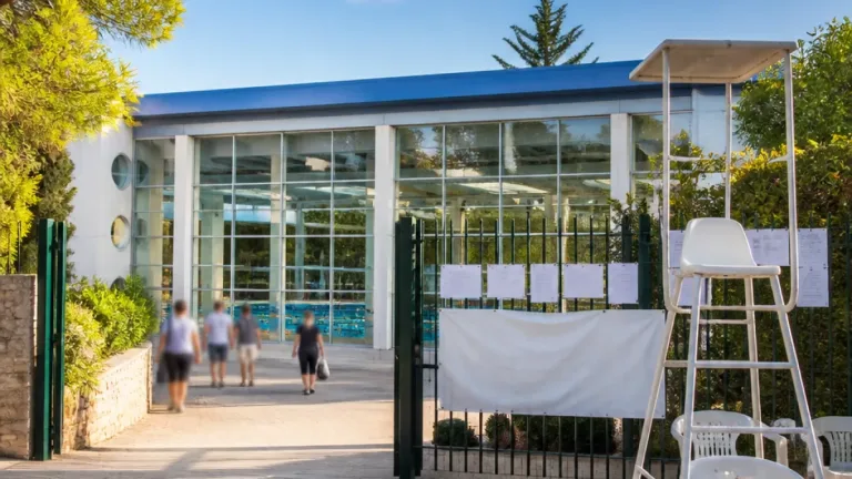 Nuoro, riapre la piscina di Farcana ma restano polemiche sulla gestione