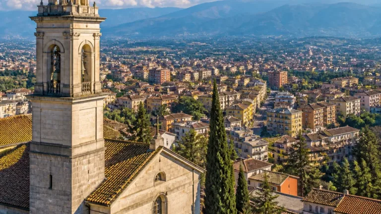 Nuova evasione a Frosinone: denunciata la 59enne sospettata di sacrilegi in chiese