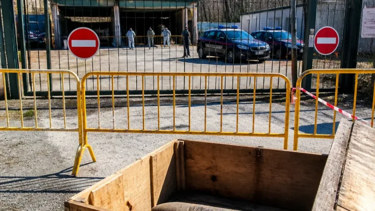 Ordigno della Seconda guerra trovato in centro rifiuti: struttura chiusa a Mulazzo