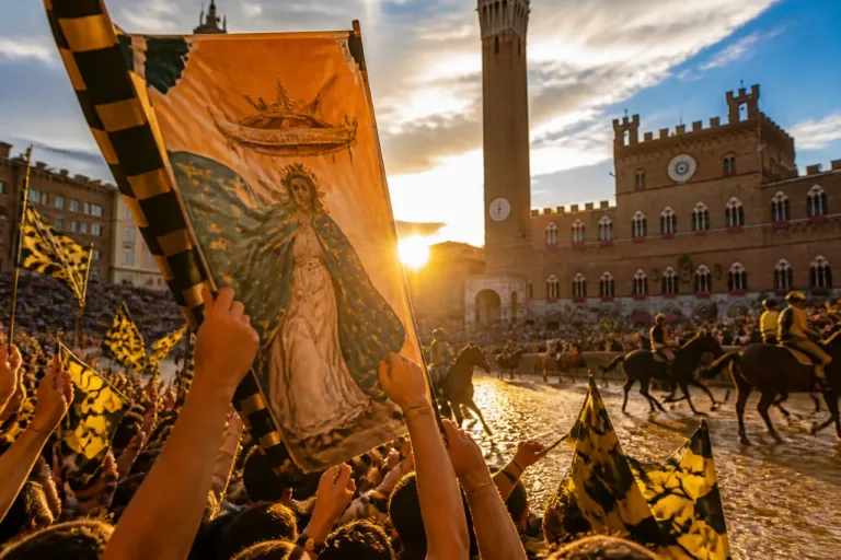 Palio di Provenzano: l’Aquila torna al trionfo. Siena festeggia dopo 34 anni
