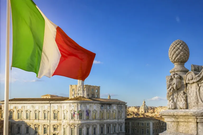 Vannacci alza la pressione sulla maggioranza: preferenze e Quirinale agitano il centrodestra