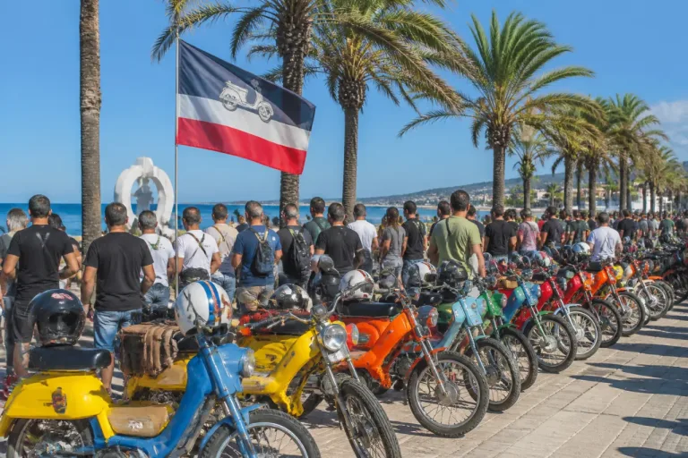 Raduno dei Piaggio Sì nel Piceno: folla a San Benedetto e nuove energie per il club