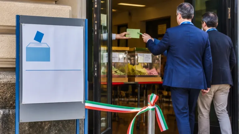 Reggio Calabria, al voto la Metro City: oggi si eleggono i 14 consiglieri