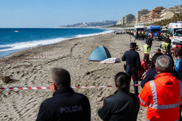 Savona, accoltellamento sulla spiaggia del Prolungamento: un uomo grave