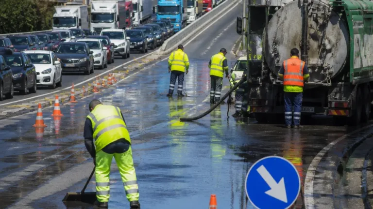 Savona: corso Svizzera chiuso per sversamento d’olio, traffico in tilt