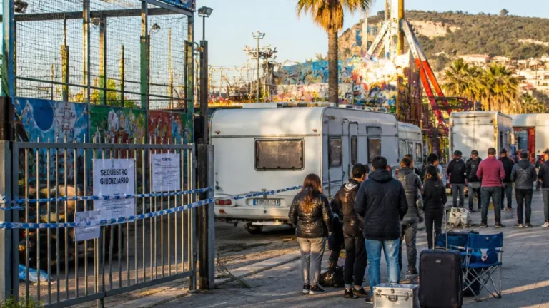 Sequestro del luna park di Spotorno: giostrai bloccati e Procura respinge il dissequestro
