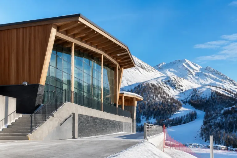 Bormio inaugura lo Stelvio Olympic Ski Center: spazio inclusivo per la comunità
