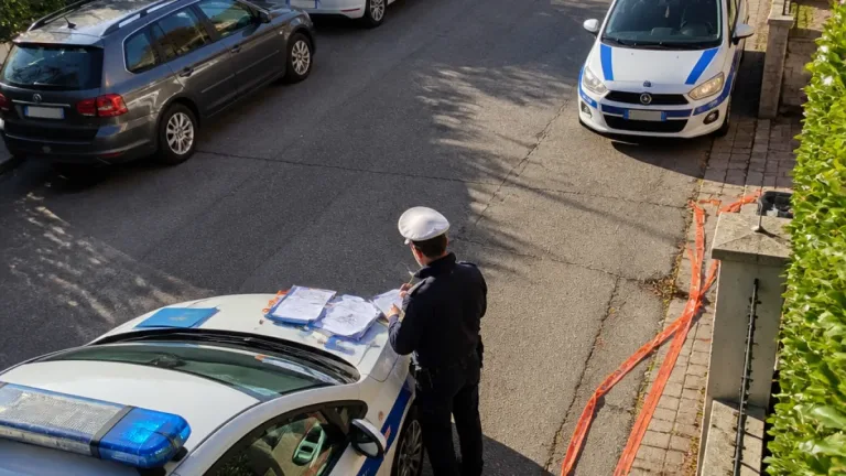 Targhe straniere in provincia: 71 auto registrate e 16 denunciati nei primi sei mesi del 2026
