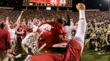 Razorbacks snap 14-game SEC skid with 31-21 win at Vanderbilt
