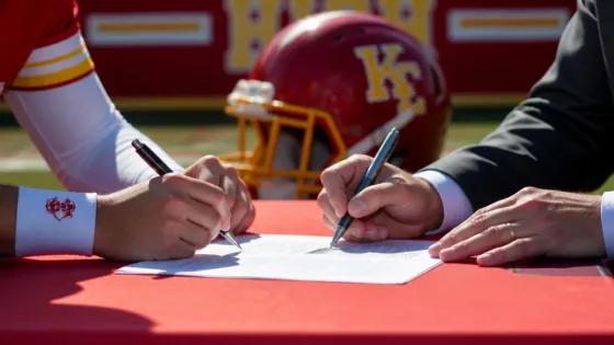 Lafayette High running back Jaden Celestine signs NIL agreement with KOK