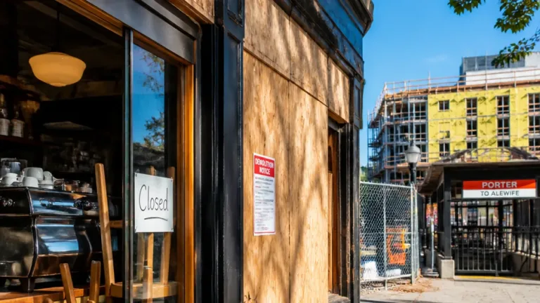 Boston-area favorite Simon’s Coffee closes longtime Porter Square space, eyes move nearby