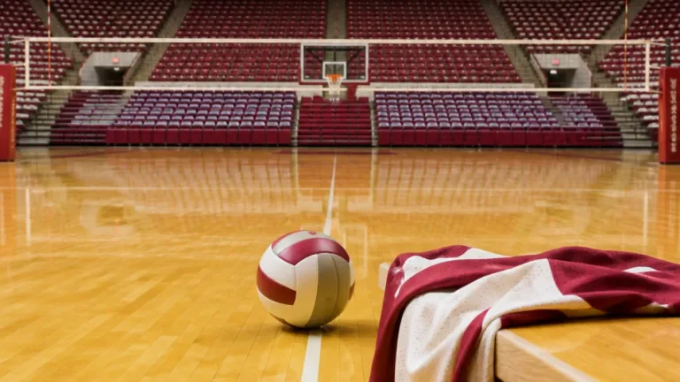 Indiana volleyball picked 16th in AVCA preseason poll after program’s best season