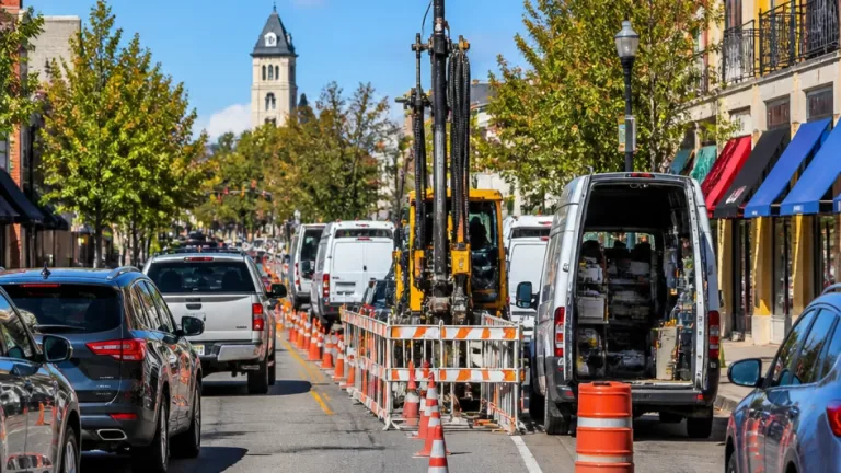 Lafayette drivers face phased center-lane closures on Bertrand Drive as utility work begins