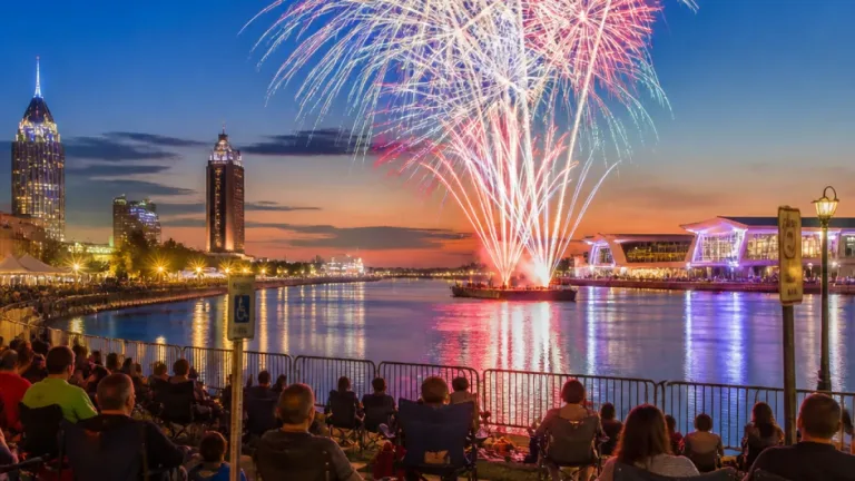 Mobile waterfront to host free 'Red, White and Boom' fireworks on Aug. 22